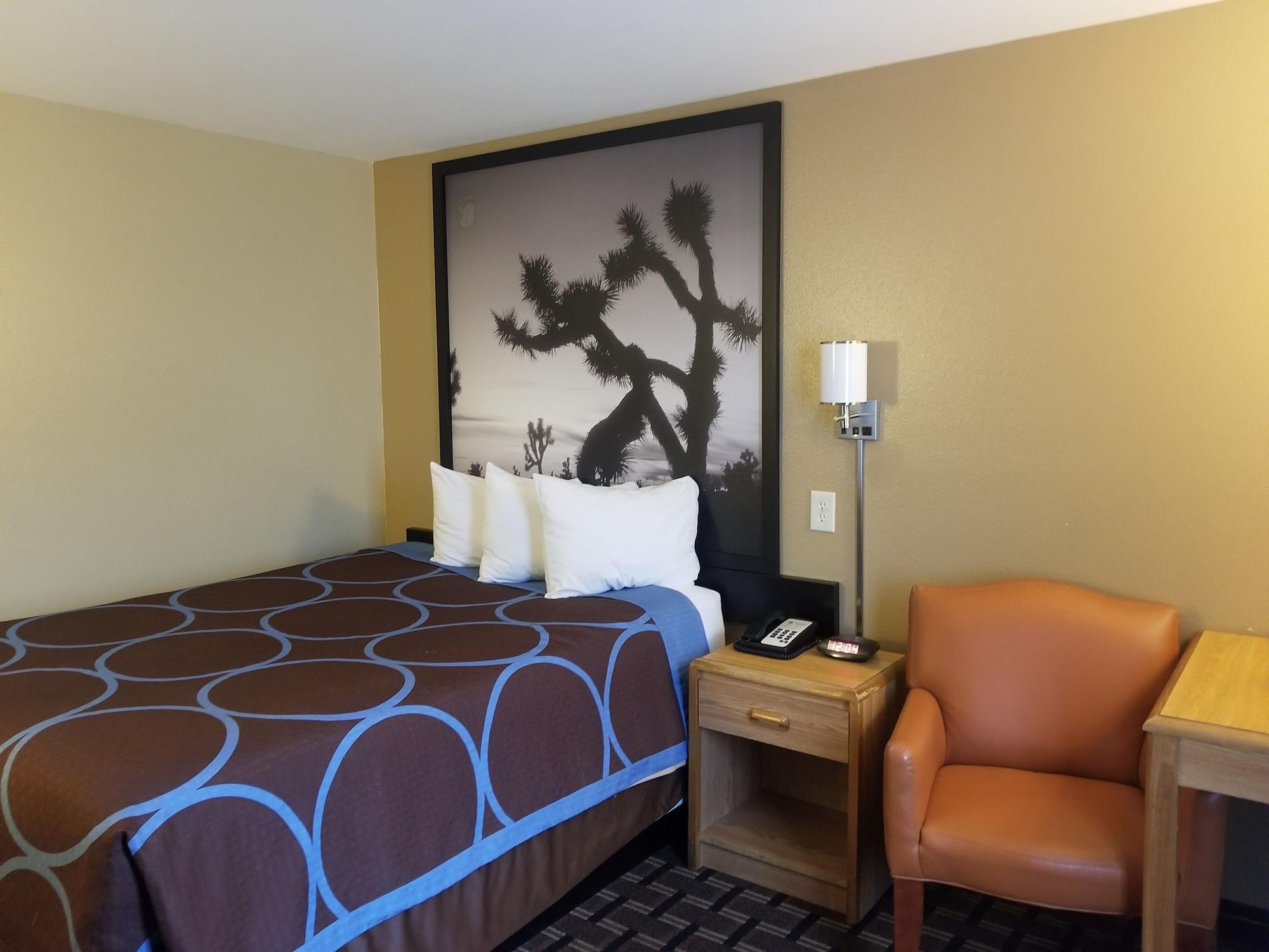 Super 8 By Wyndham Carson Tahoe Hotel