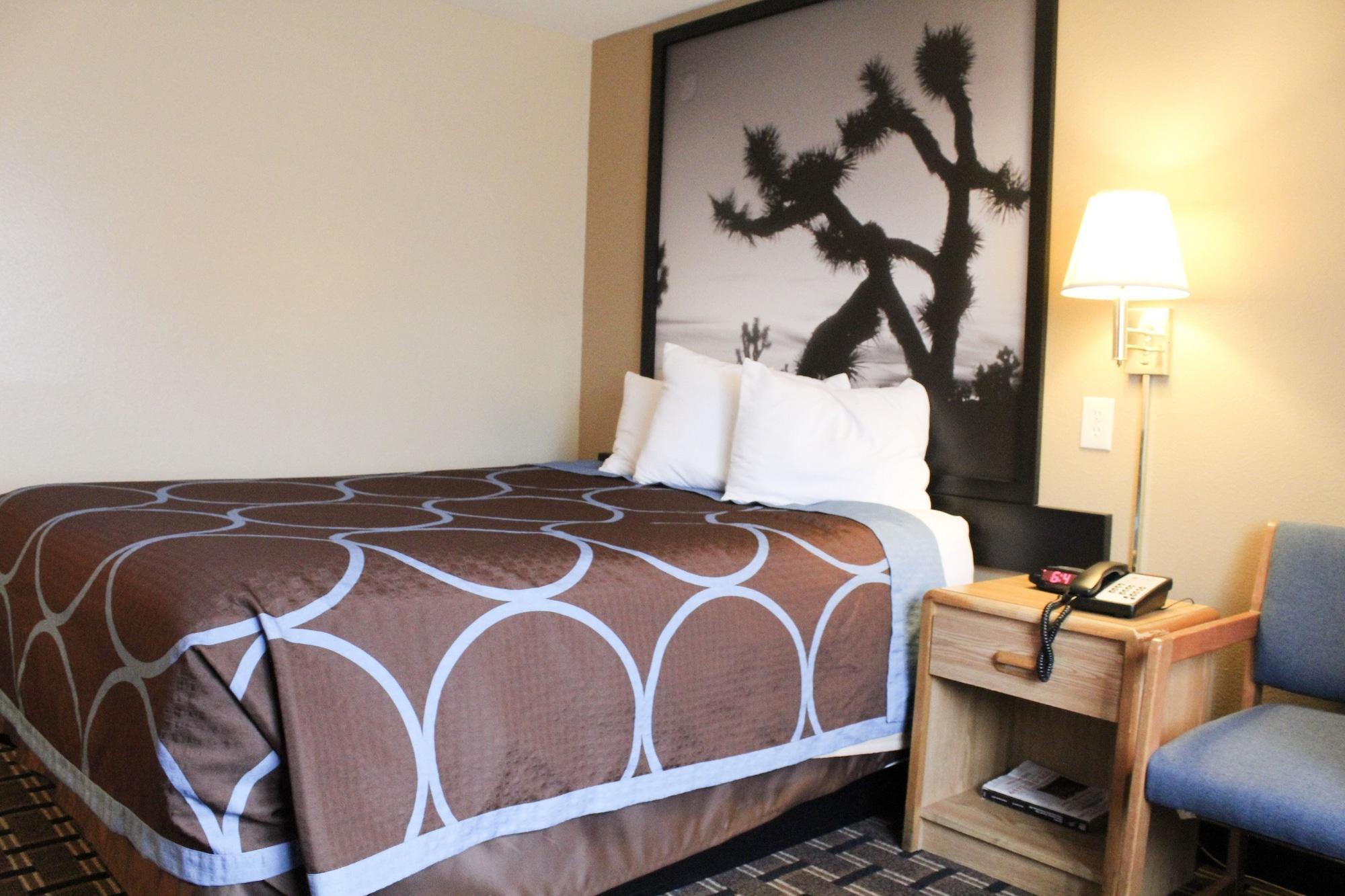 Hotel Super 8 By Wyndham Carson Tahoe 2*